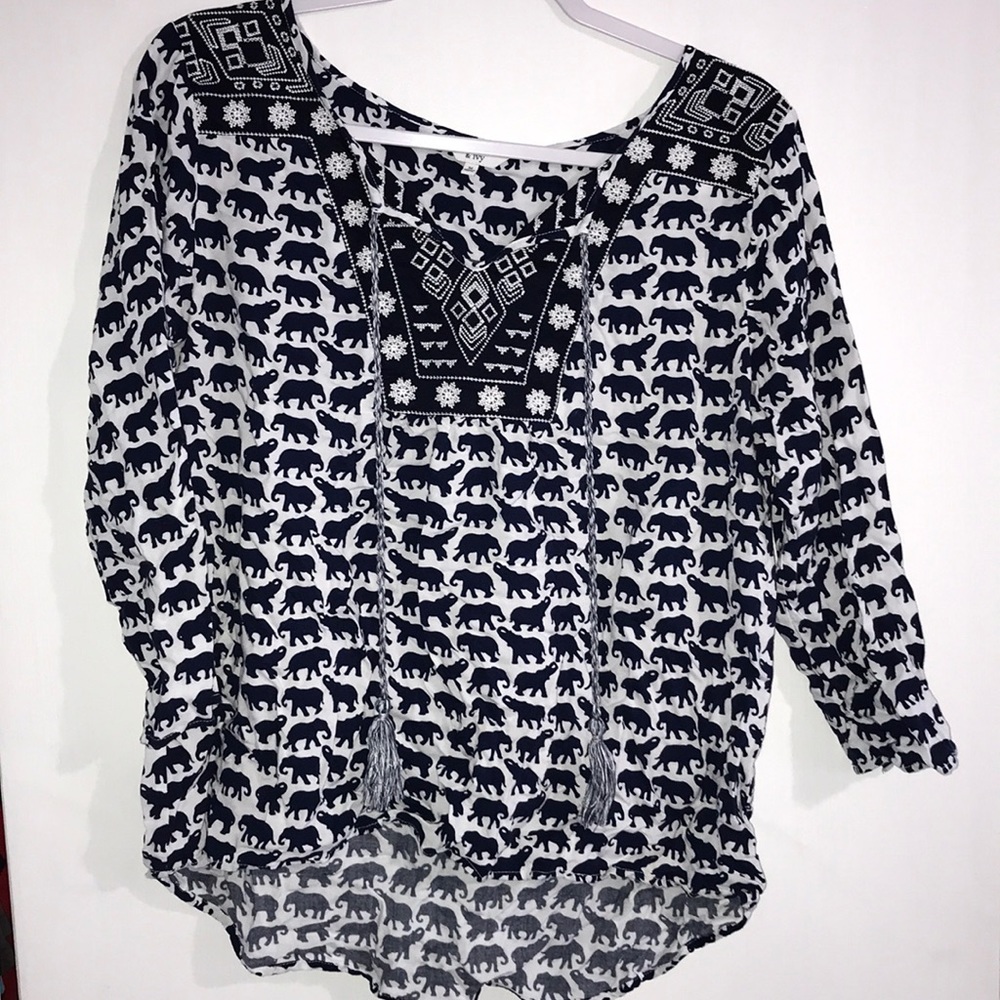 Crown & Ivy 3/4 sleeve shirt